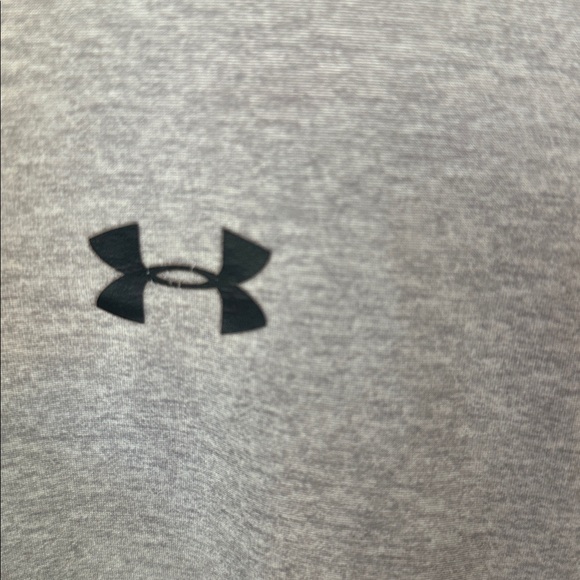 Under Armour Heather Gray Fitted Long Sleeve heat gear. Youth large - Picture 2 of 4